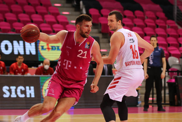 边路进攻角 边路进攻角